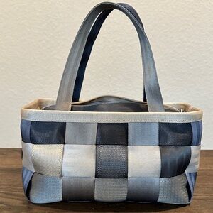 Harvey’s Original Seatbelt Bag - Treecycle Boxy Double Strap Zip